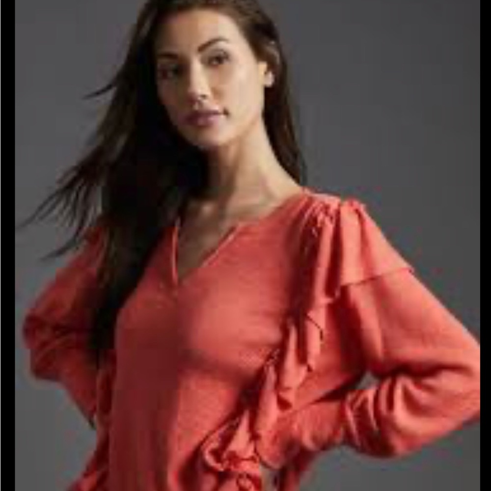PILCRO COZY POPOVER TOP CORAL RUFFLE SIZE MEDIUM